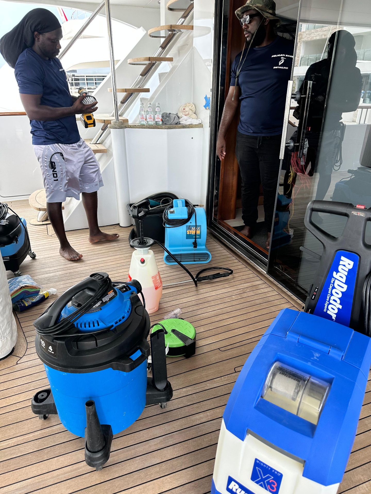 Premium Yacht Cleaning